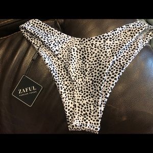 NWT Zaful bikini bottoms